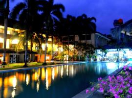 Augusta Pelabuhan Ratu Hotel, hotel en Citepus