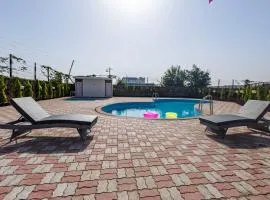 De Vivendi Farm- A Rural Luxury Farmhouse Getaway