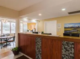 Alamo Inn & Suites