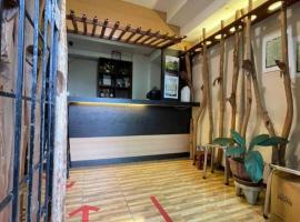 RAINFOREST Budget Stay, hotel en Kuching