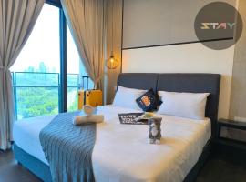 Almas Couple Relax Modern Comfort Netflix BySTAY, ξενοδοχείο σε Nusajaya