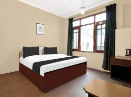 Collection O Rajbagh, ξενοδοχείο κοντά στο Αεροδρόμιο Srinagar - SXR, Σριναγκάρ