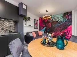 Flatbook Apartament Miami Beach - basen, taras i stylowe wnętrza w Krynicy Morskiej