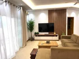 Lovely and spacious 3 Bedroom apartment