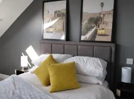 Quiet Loft Room