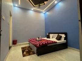 nice stay - A Group Of Comfort Stay LLP vedas, hôtel à Ayodhya