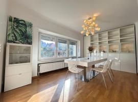 Stay in Dudetown, hotel con estacionamiento en Dudelange