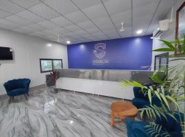 Simbor Beach Resort, hotel a Jāmb