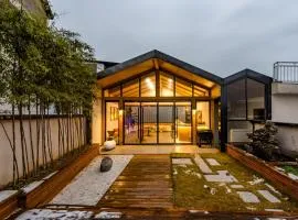 Zhangjiajie Tianmen Mountain Cableway High-end B&B