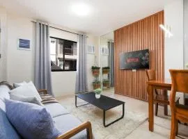 Furnished 3BR Townhouse Near Cebu IT Park with Parking, Fast WiFi, Netflix and More
