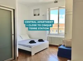 Square Apartment in Centro città