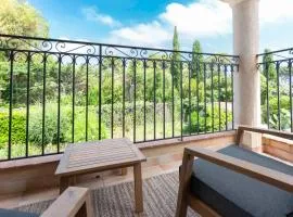 Exceptional 1-Bedroom Apartment 300m from Garoupe Beach Cap d’Antibes