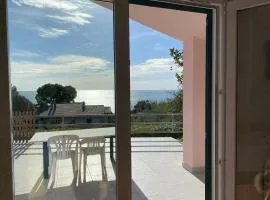 Villa Annita vista mare 350 mt dalla spiaggia