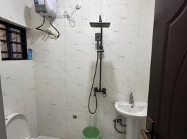 Monohaus、Mamaのホームステイ