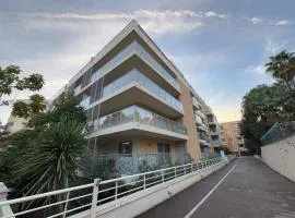 T3 Neuf-Plage 3mn parking privé