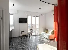 GuestHost - MM2 Udine - Lovely Studio Apartment