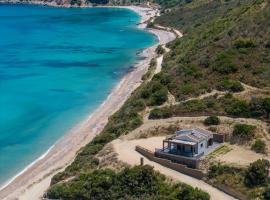 Beachfront Villa Fteri, hotel na praia em Kefalonia