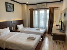 Lucky city hotel、ビエンチャンのホテル