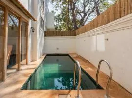 Amayah Tattva 3 BHK Escape With Steam Room, Open Shower & Private Pool
