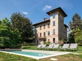 Villa Jejia- Pool and Garden