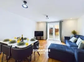 Signature Stays Accommodation - Cheltenham - Large 4 Bed House With Parking - Racecourse Accommodation