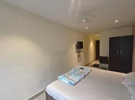 Hotel AB Top