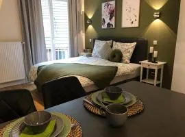 10 Rooms City Apartments