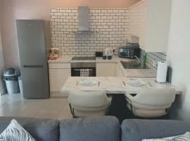 Self-contained bungalow Dublin Airport