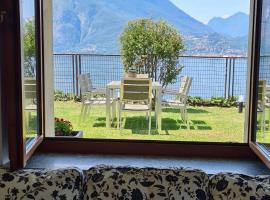 Perledo में, होटल Villa Gli Ulivi - Ushuaia Apartment Lake & Garden View - Free Parking