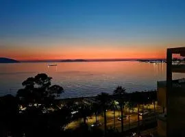 Splendid sea view, great location!