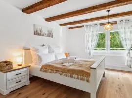 Alpenzauber Chalet 1 - 6 Personen I Bergblick, Nahe Braunwald - Badewanne, nahe Bahnhof und Parkplatz