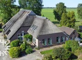 OV517 - 6 persons holiday home De Kersenboomhoeve