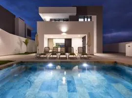 SPECIAL OFFER - Gorvorana 2 - up to 10 guests, private pool