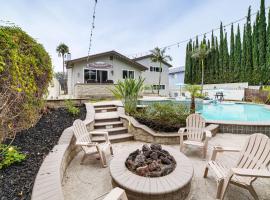 Golf, Swim, Relax Family Retreat in Corona!, hotell sihtkohas Corona