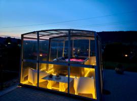 Apartamenty pod Gromadzyniem G&oacute;rski Relaks, hotel que accepta animals a Ustrzyki Dolne