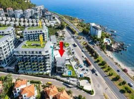 Luxury Seaview Villa with 9000 m2 SPA Access