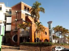 弗迪斯马雷斯酒店