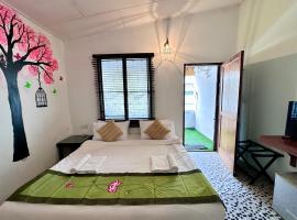 Rangoon Residence 26, hotel in George Town