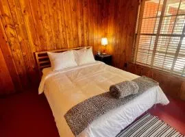 Joshua Tree Ranch House Motel - Downtown - Room #2