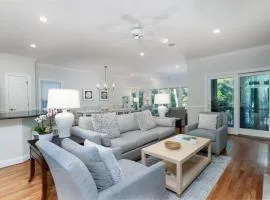 1006 Crooked Oaks