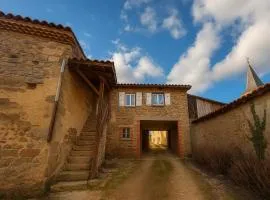Auvergne, Aventure
