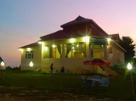 Oasis resort