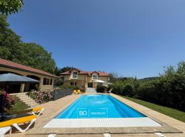 Villa Bellevue - Annecy Lake, hotel a Cuvat