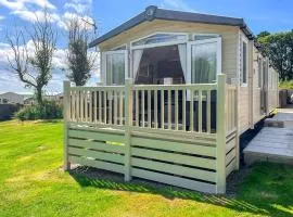 Trefach Country Club And Holiday Park