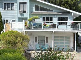 Bayview Bed and Breakfast, hotel v destinaci Mill Bay