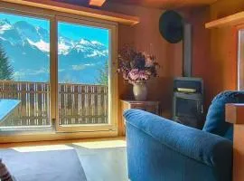 Chalet Montana mit Bergblick