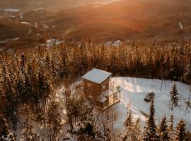 Le H&eacute;lios - MicroChalet au Maelstrom, Skiresort in Lac-Beauport