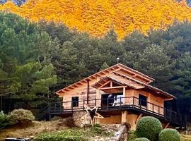 La Torre d' Espinalbet, hotel in Castellar del Riu