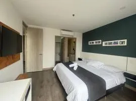S406 Studio w Rooftop Pool Jacuzzi El Poblado