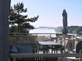 Saltviks Stugby & Camping, hotel v destinaci Grebbestad